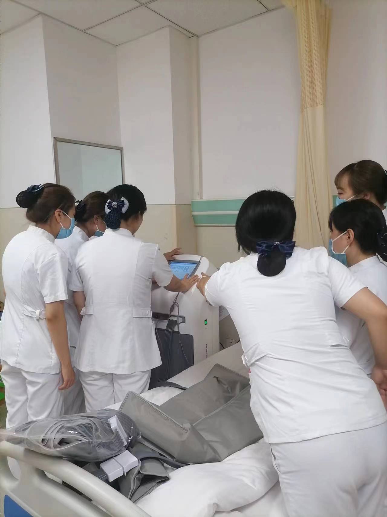 b1f0a52bef35a95316b9b5618e94f2e b1f0a52bef35a95316b9b5618e94f2e